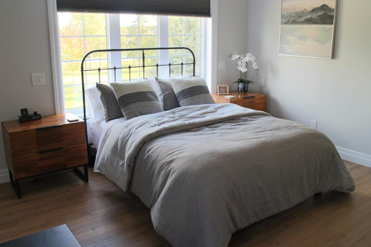 Woodslee Bed And Breakfast Belle River Екстер'єр фото